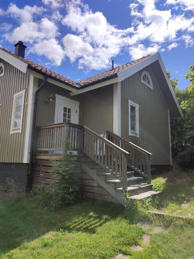 Villa I Norrtaelje 外观 照片